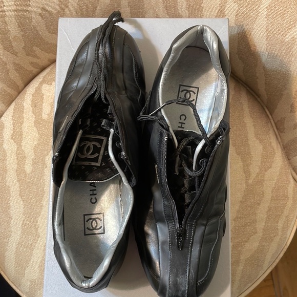 Chanel sneakers - Picture 4 of 9